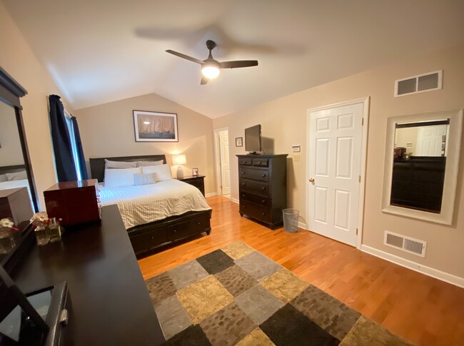 Master Bedroom Photo 2 - 532 Gamma Dr