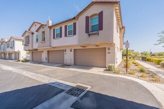 Building Photo - 4641 S Element