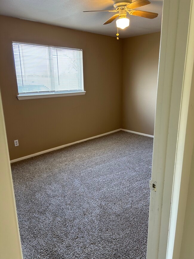 Bedroom Entry - Calico Corners