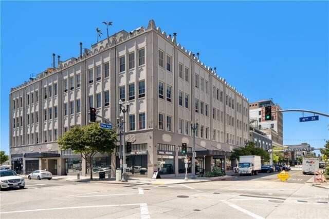 Primary Photo - 115 W 4th St