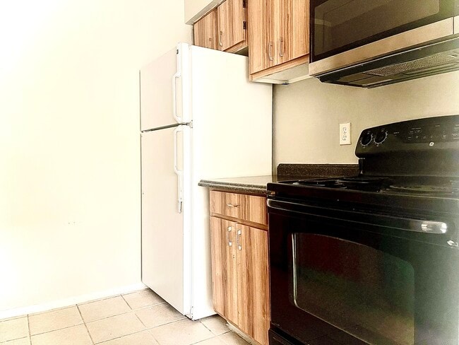 Kitchen - 4814 S Semoran Blvd