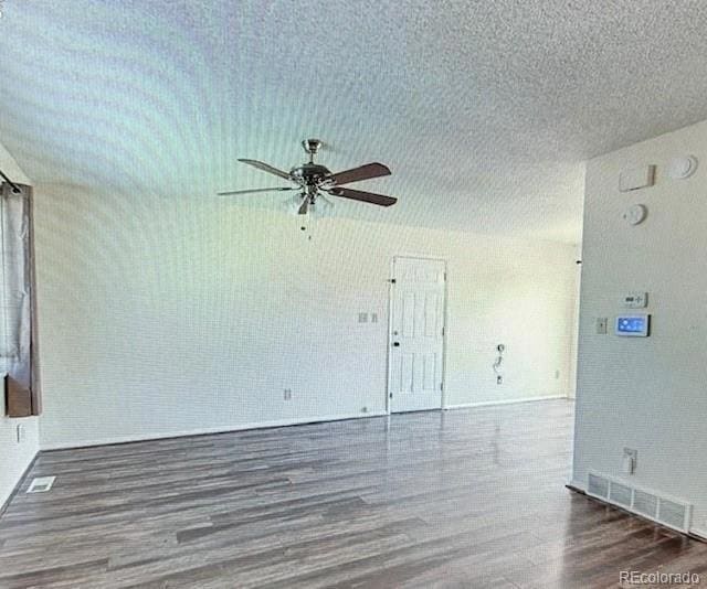 Building Photo - 7525 Vineland Trail