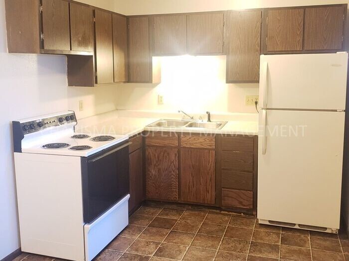 Primary Photo - 4201 S West Ave