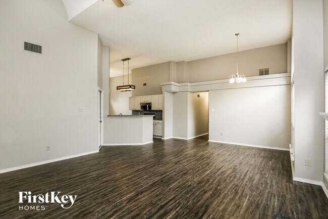 Building Photo - 58 Cimarron Dr