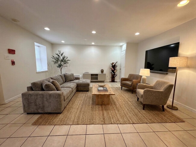 Photo - 5801 Stockton Rd Townhome