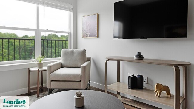 Foto del edificio - 1010 Enclave Blvd