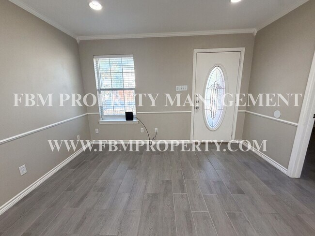 Foto del edificio - 121 N 24th St