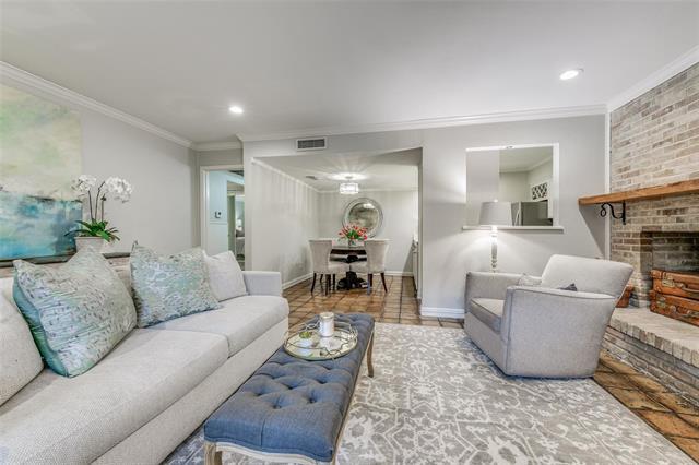 Foto del edificio - 5916 Birchbrook Dr