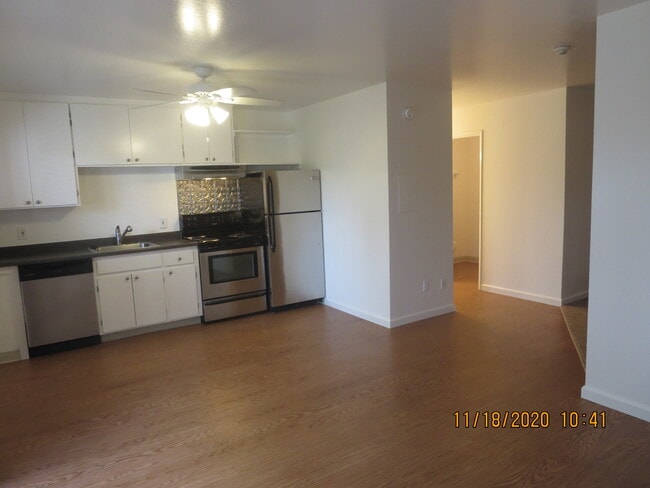 Building Photo - 9001 Conde Ln