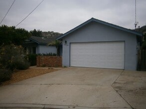 Building Photo - 1366 Orange Grove Rd