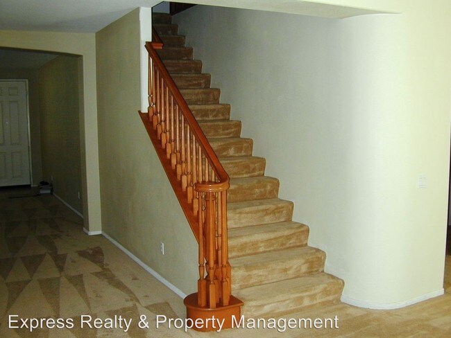 Building Photo - 5 br, 3 bath House - 11911 Sunstone Ct.