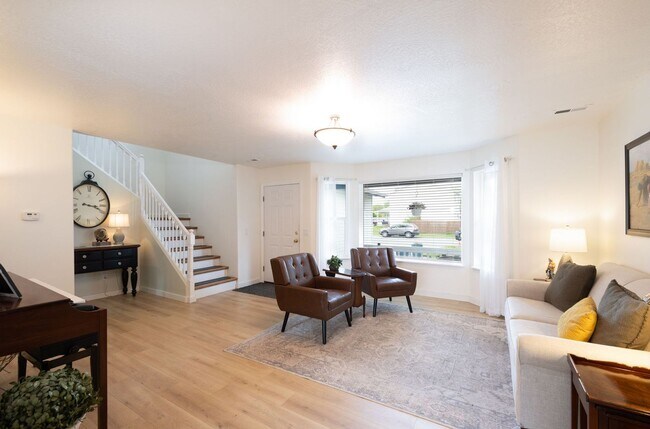Foto del edificio - Beautiful updated 4 bed 2.5 bath in Hayden