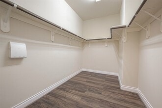 Building Photo - 17603 Yorkhill Ct