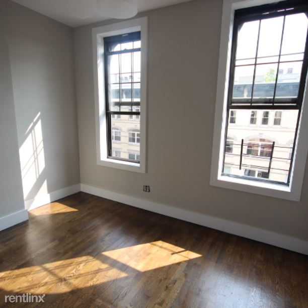 Foto del edificio - 317 Knickerbocker Ave