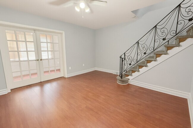 Foto del edificio - 2602 S 61st St