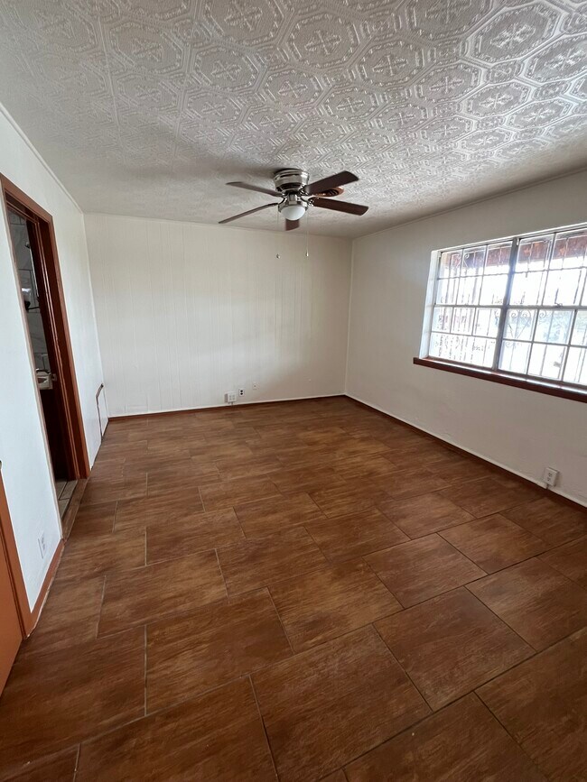 Foto del edificio - 3501 Porter Ave