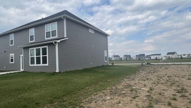 Foto del edificio - 554 Corbin Wy