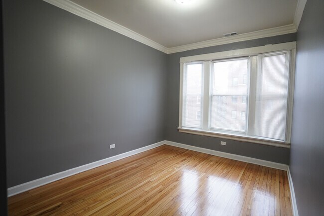 Foto del edificio - 6948 S Dorchester Ave