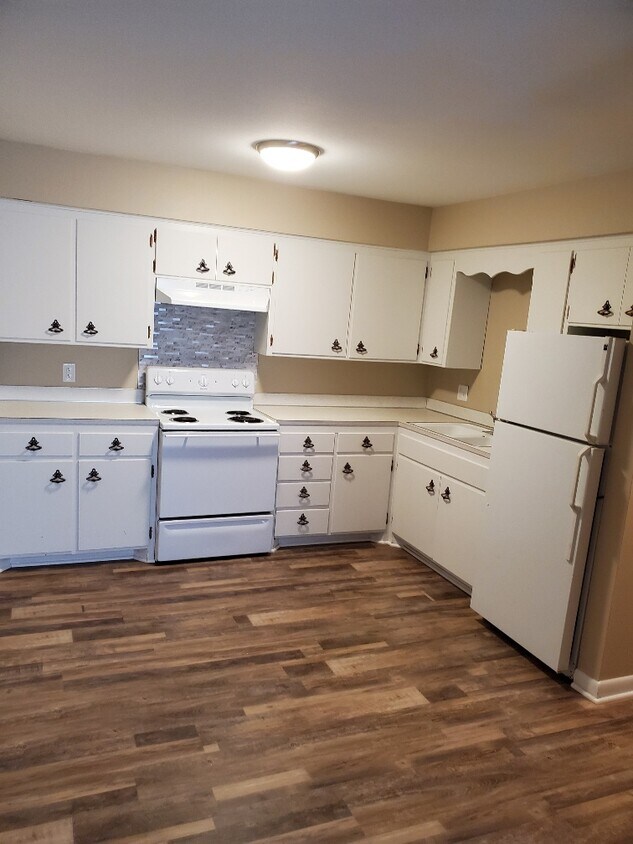 Foto principal - 427 S Walnut Ave