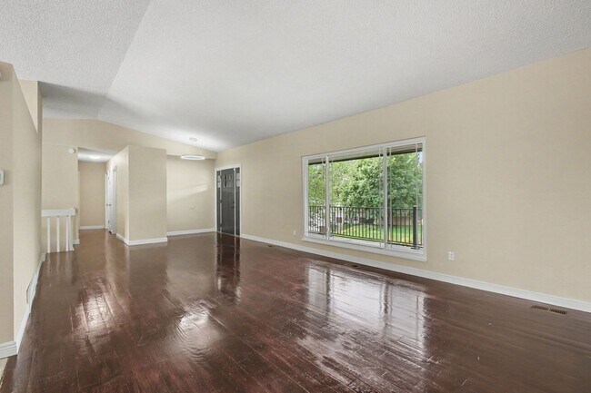 Foto del edificio - 2720 Northridge Dr