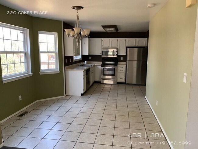 Building Photo - Cul-de-sac Home in Fountain Valley