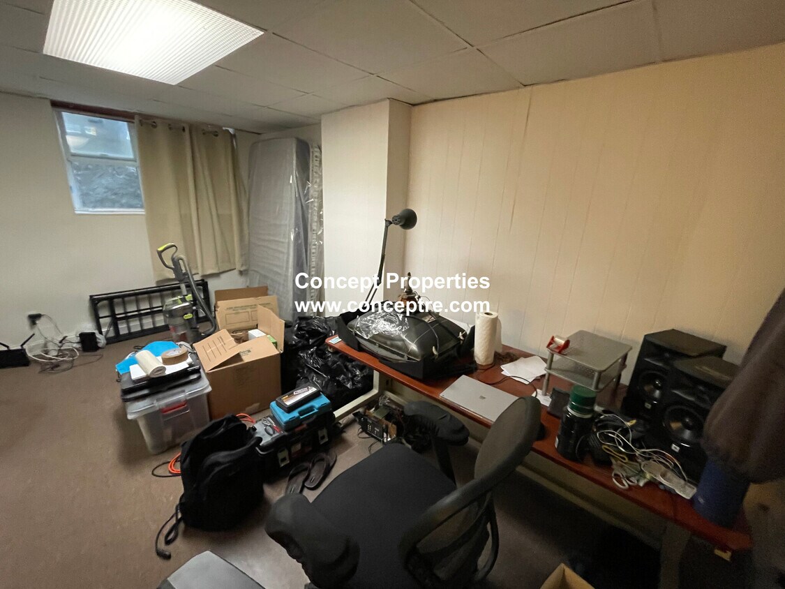 Foto principal - 1683 Beacon St