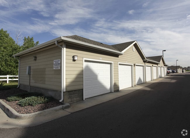 Parking - Reserve at Thornton
