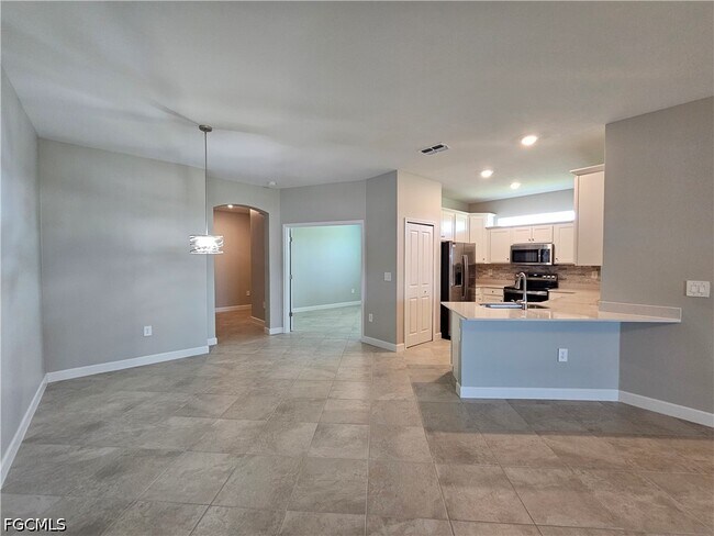 Foto del edificio - 20501 Hazelnut Ct S