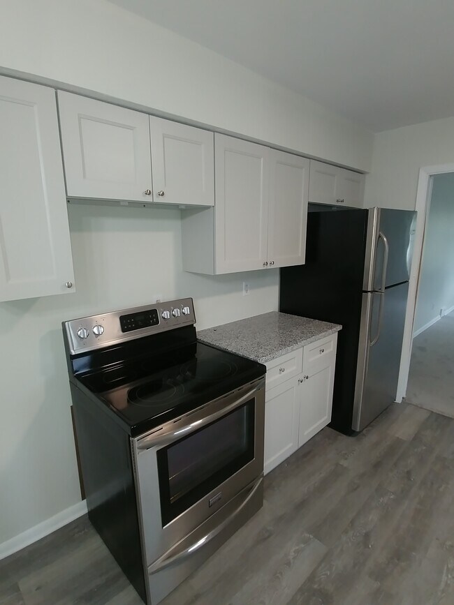 Centro de negocios - 1230 Hewitt Ave