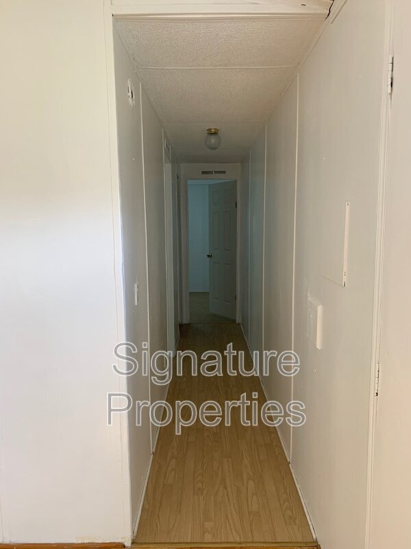 Foto del edificio - 1034 Bench Ln