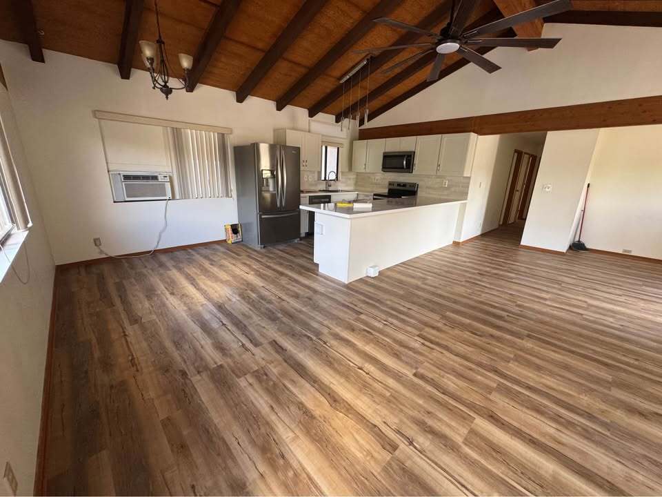 Foto principal - 98-515 Pono St