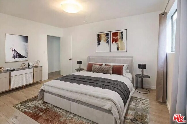 Foto del edificio - 2309 Hauser Blvd