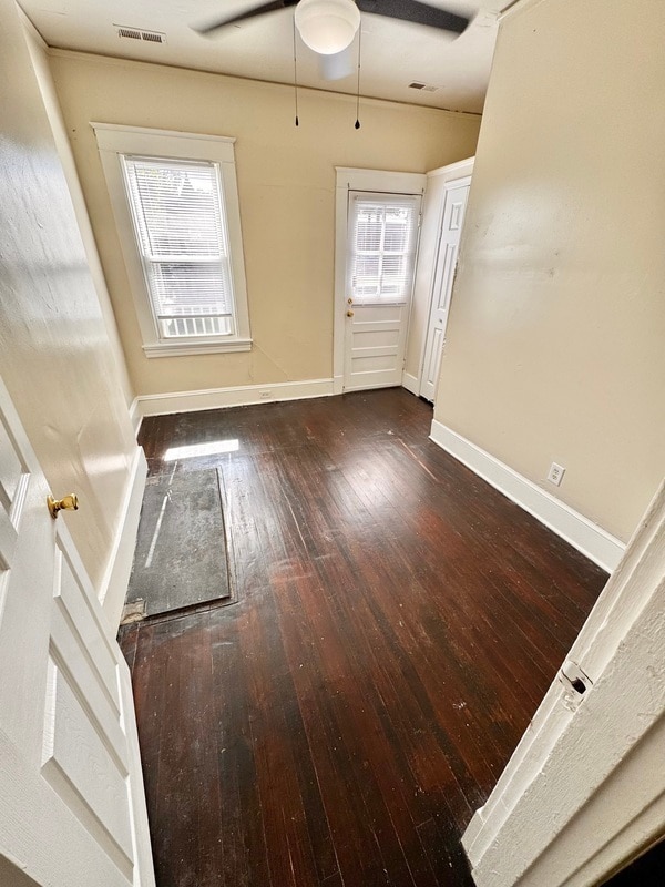 Building Photo - 1110 N 21st St
