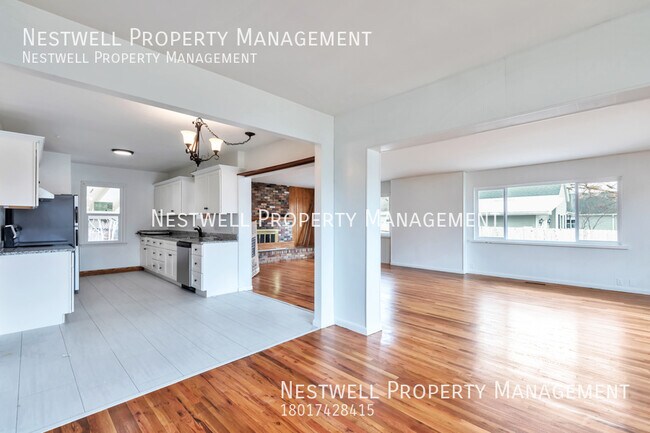Foto del edificio - $500 OFF 1ST MONTH'S RENT - Amazing 5-bed ...
