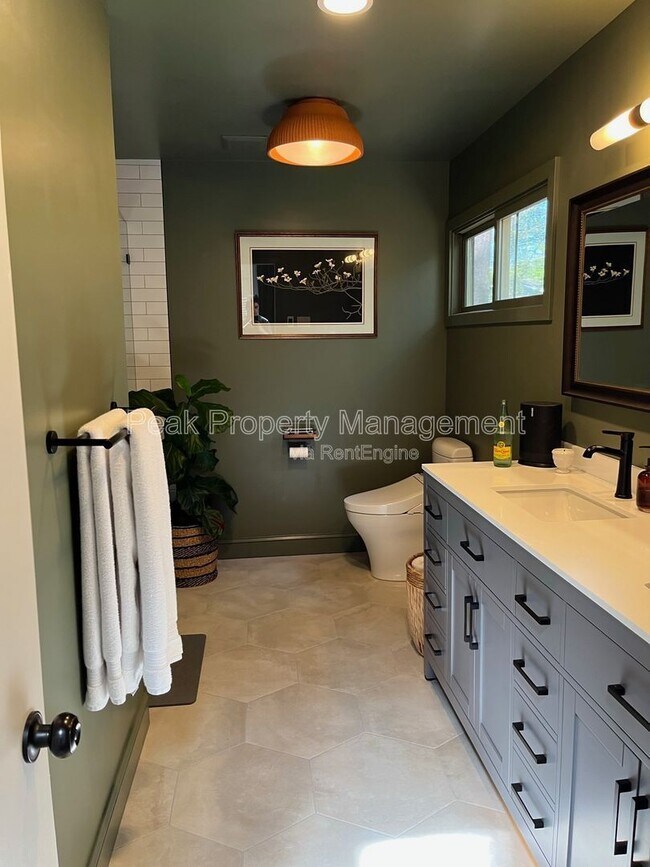 Building Photo - 2107 Persimmon Trek