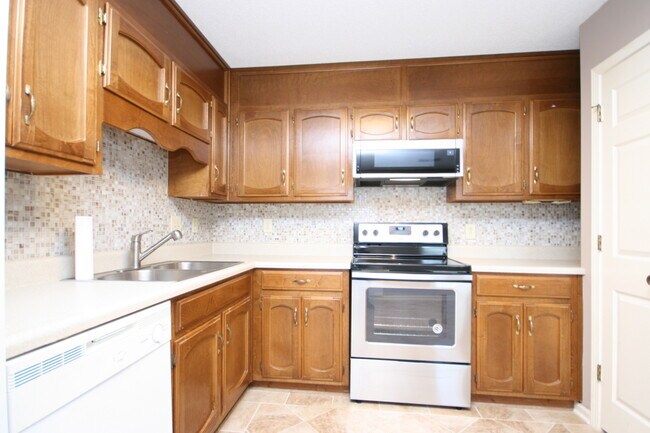 Foto del edificio - 15125 Balsam Dr SE