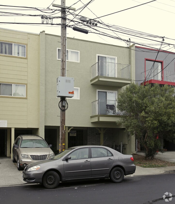 Foto del edificio - 649 Sylvan St