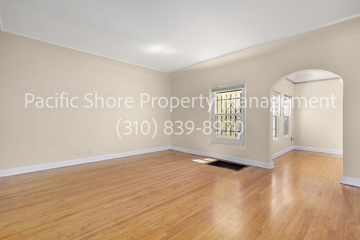 6054 Whitworth Dr, Los Angeles, CA 90019 Townhome Rentals in Los