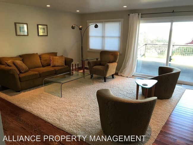 Building Photo - 4880 Vine Hill Rd