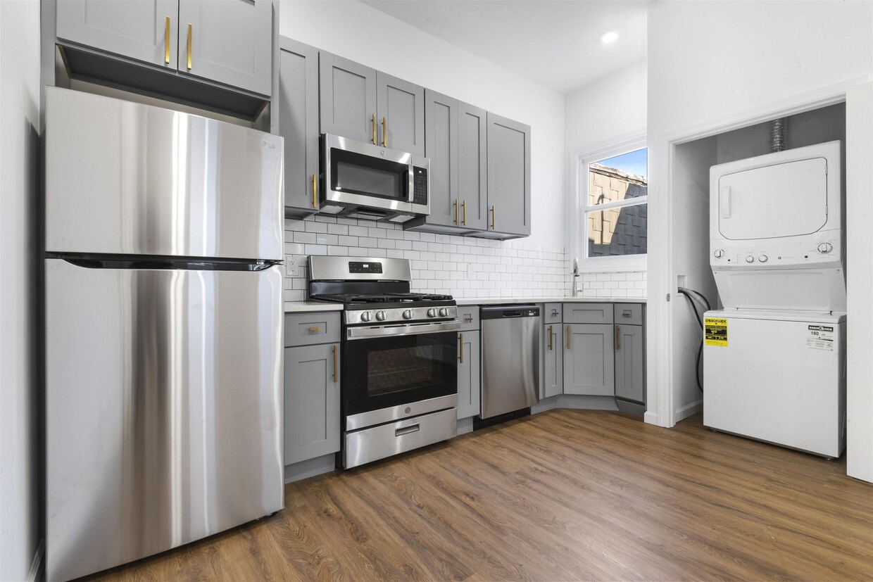 Foto principal - 33 Stagg St