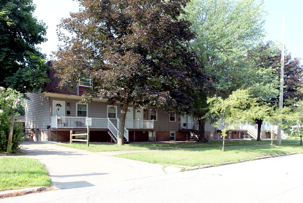 Foto principal - 701-725 E 5th St