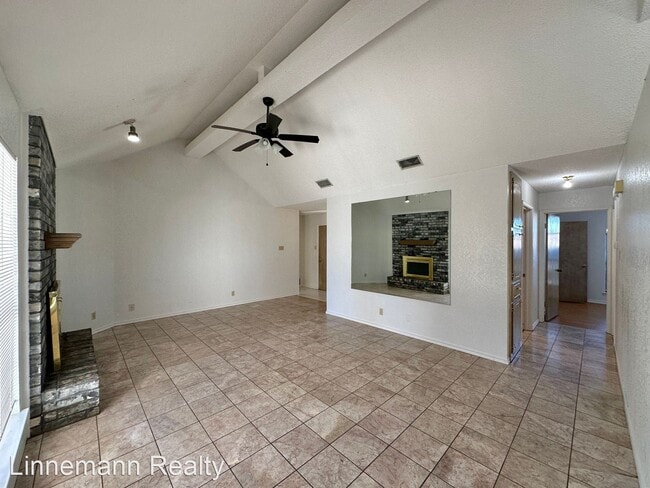 Foto del edificio - 3 br, 2 bath House - 4708 Bluestem Lane