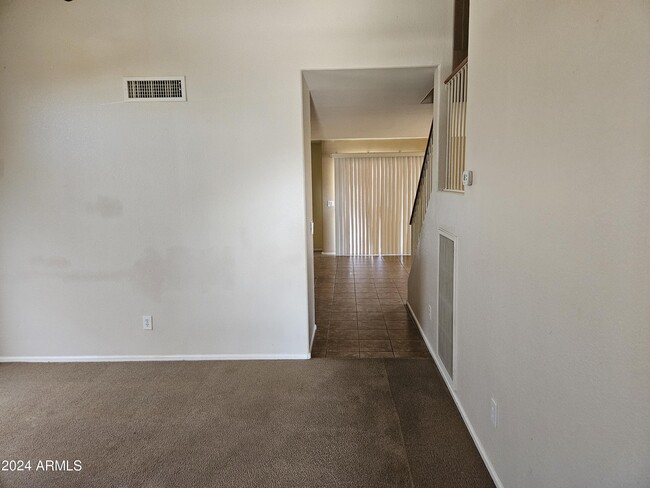 Building Photo - 42444 W Desert Fairways Dr