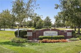 Foto del edificio - Fantastic Leawood Condo-Showing NOW!!!