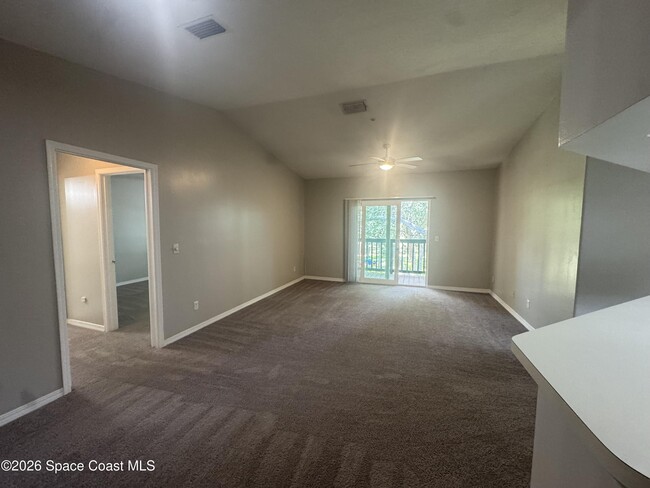 Building Photo - 7667 N Wickham Rd