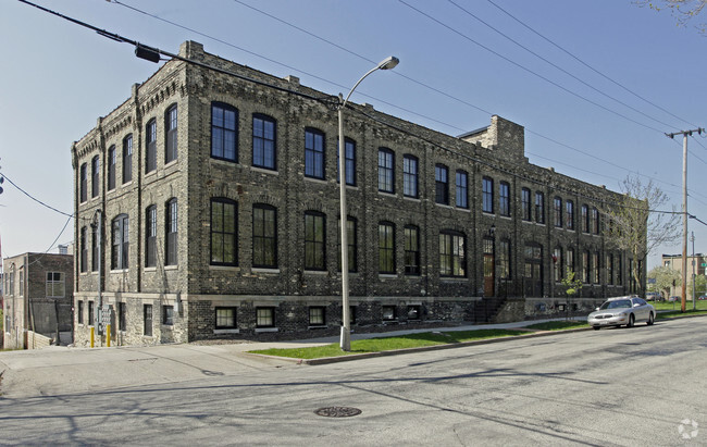 Foto principal - Vine Street Lofts