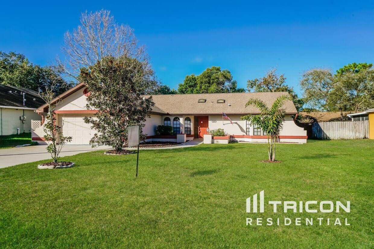 Foto principal - 2297 Hawthorne Rd