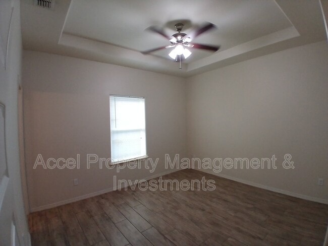 Foto del edificio - 3713 Whitewing Ave
