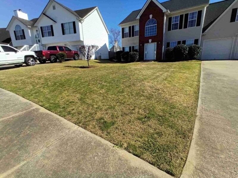 Primary Photo - 70 Grayson Ln