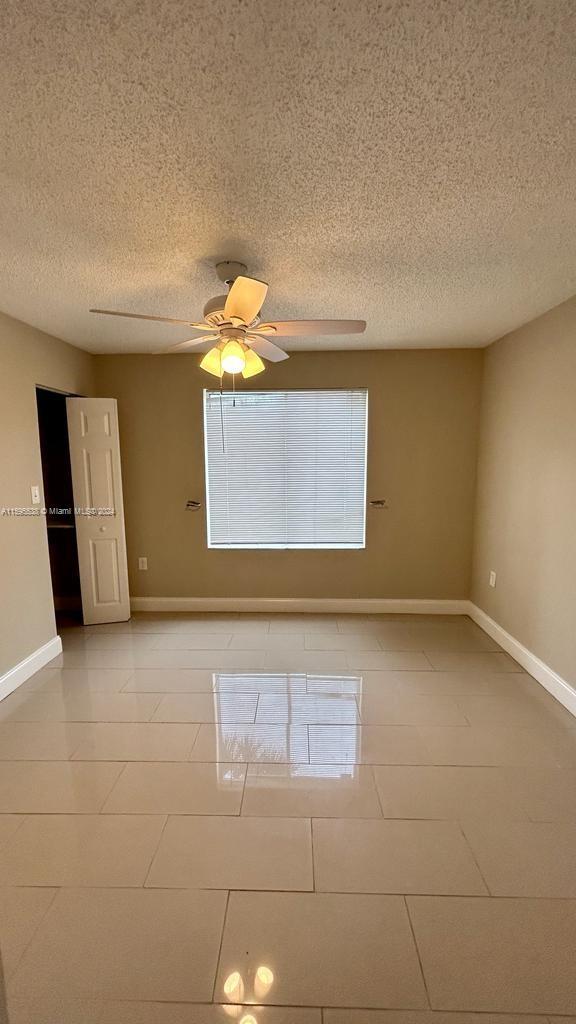 Foto del edificio - 14108 Glenmoor Dr